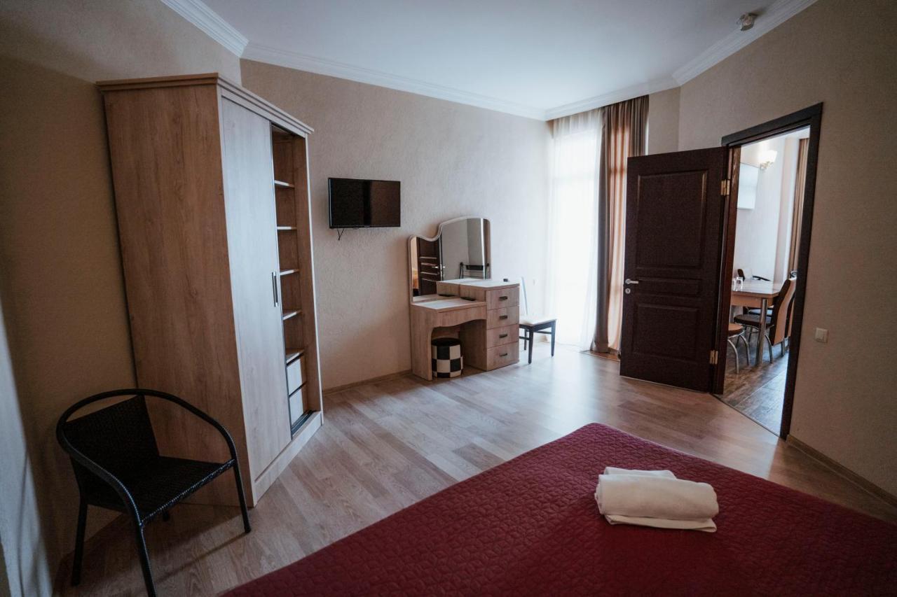 Hotel General Batumi Exteriér fotografie