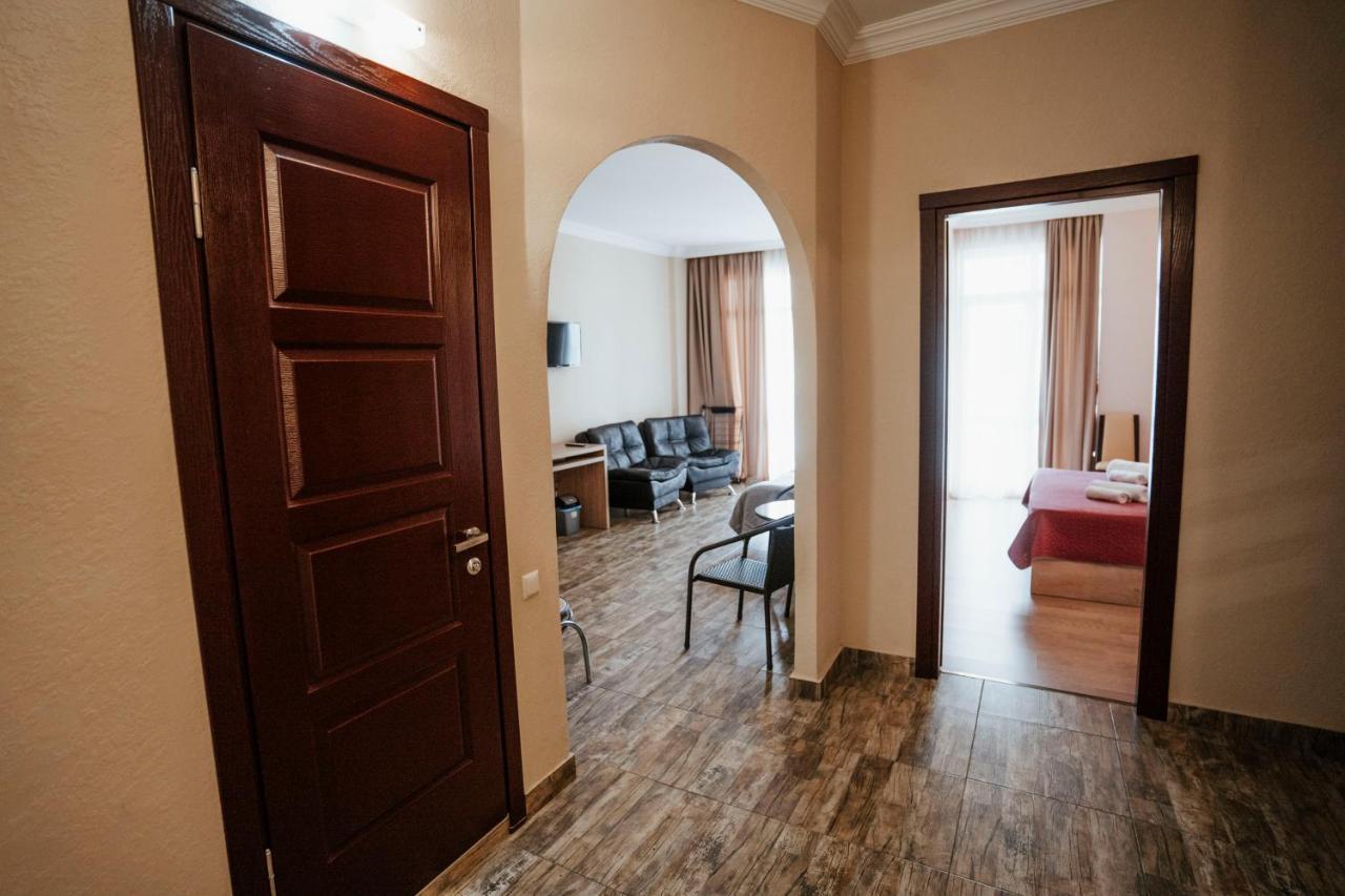 Hotel General Batumi Exteriér fotografie